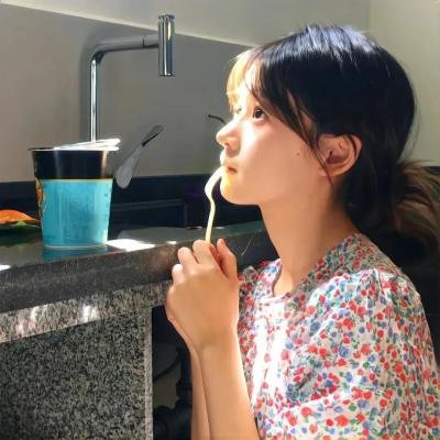 萌萌杂技演员